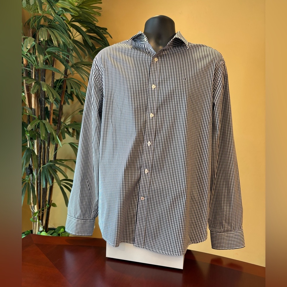Victorinox Swiss Army Men’s XL Casual Shirt